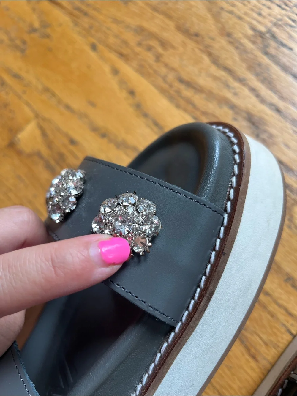 GANNI dad sandal with rhinestones. Size 36, grey.